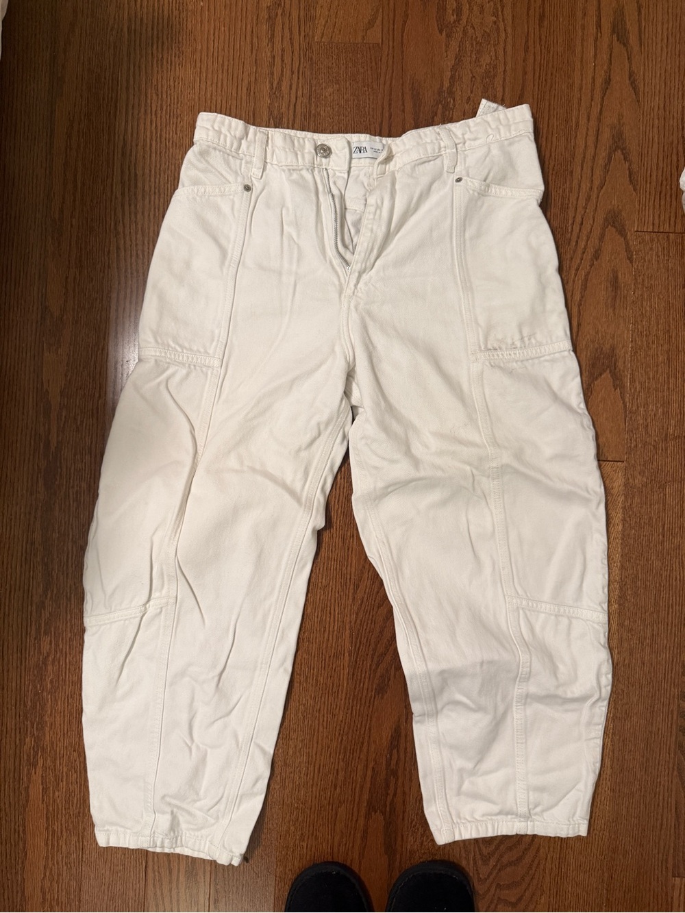 Zara Women's Off-White Boyfriend Utility Jeans